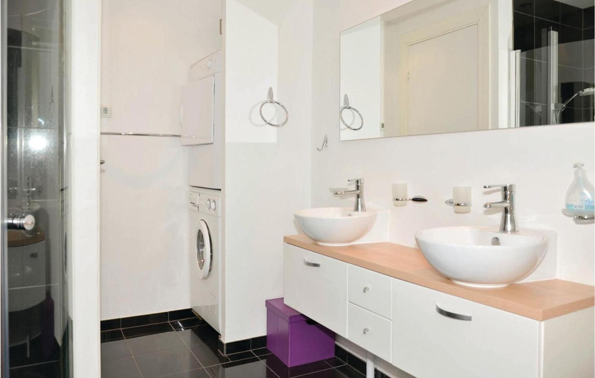 Nice Home In Sunne With Jacuzzi Alvsatern Luaran gambar