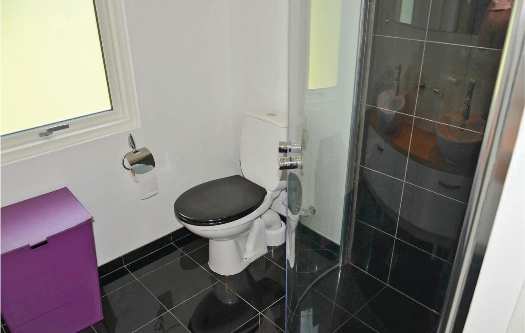 Nice Home In Sunne With Jacuzzi Alvsatern Luaran gambar