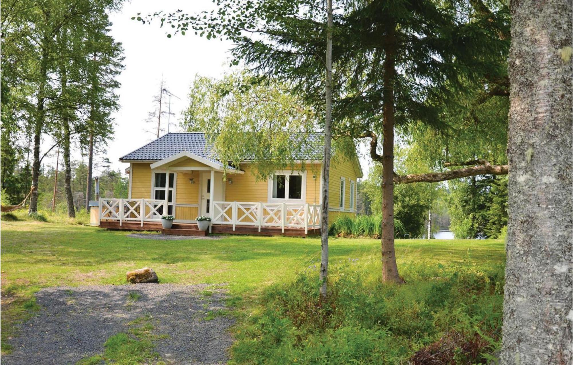 Nice Home In Sunne With Jacuzzi Alvsatern Luaran gambar