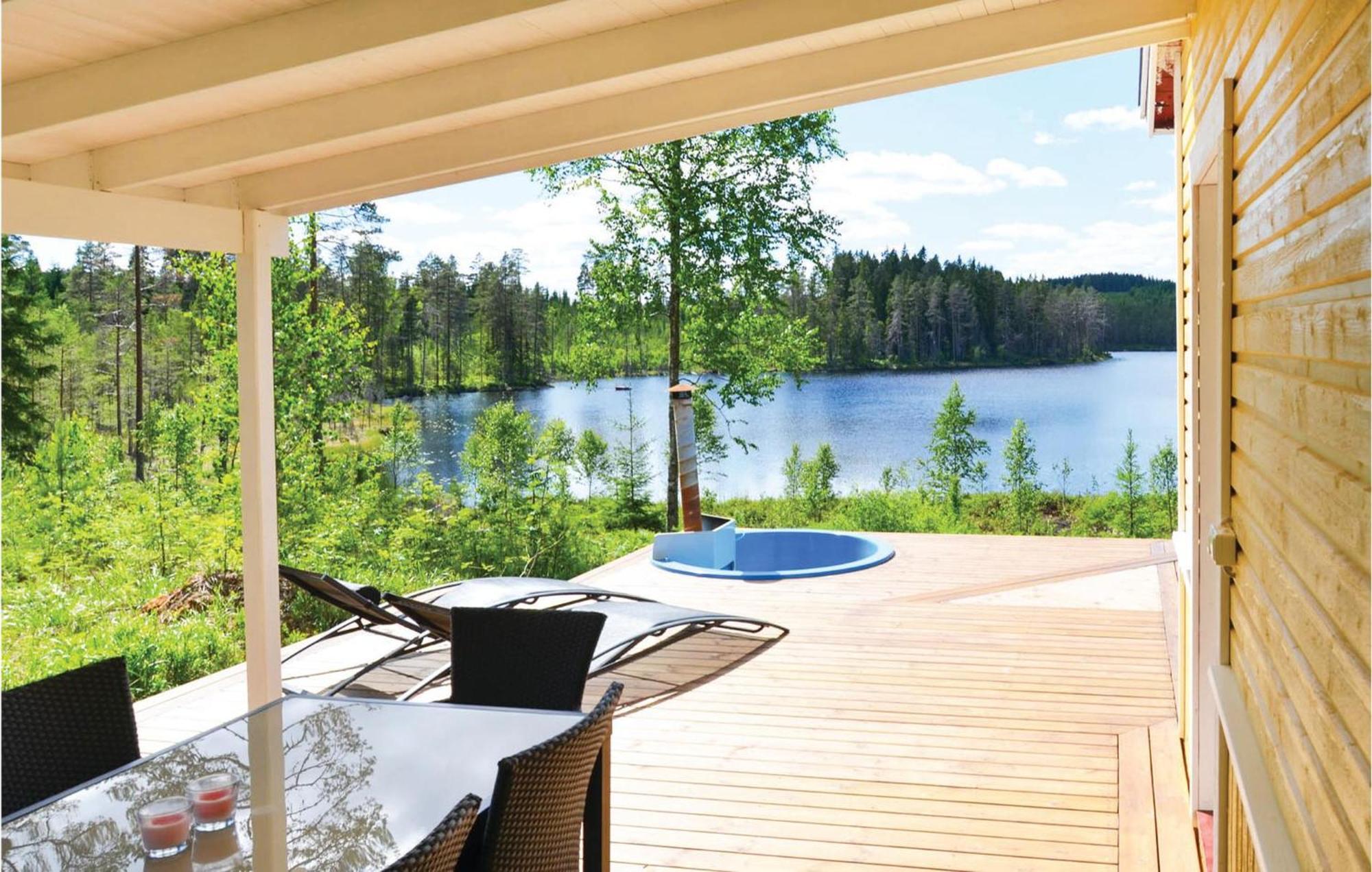 Nice Home In Sunne With Jacuzzi Alvsatern Luaran gambar